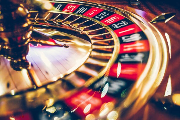 bentleyslot Free Play interface showing live blackjack table with practice balance