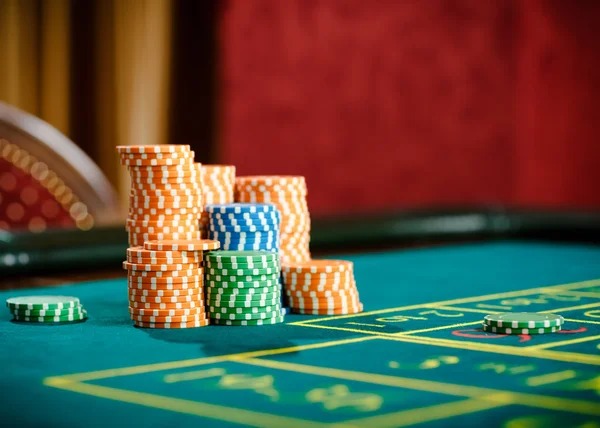Live roulette table with HD camera view